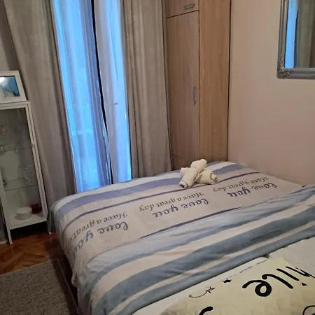 Zara Apartment *
